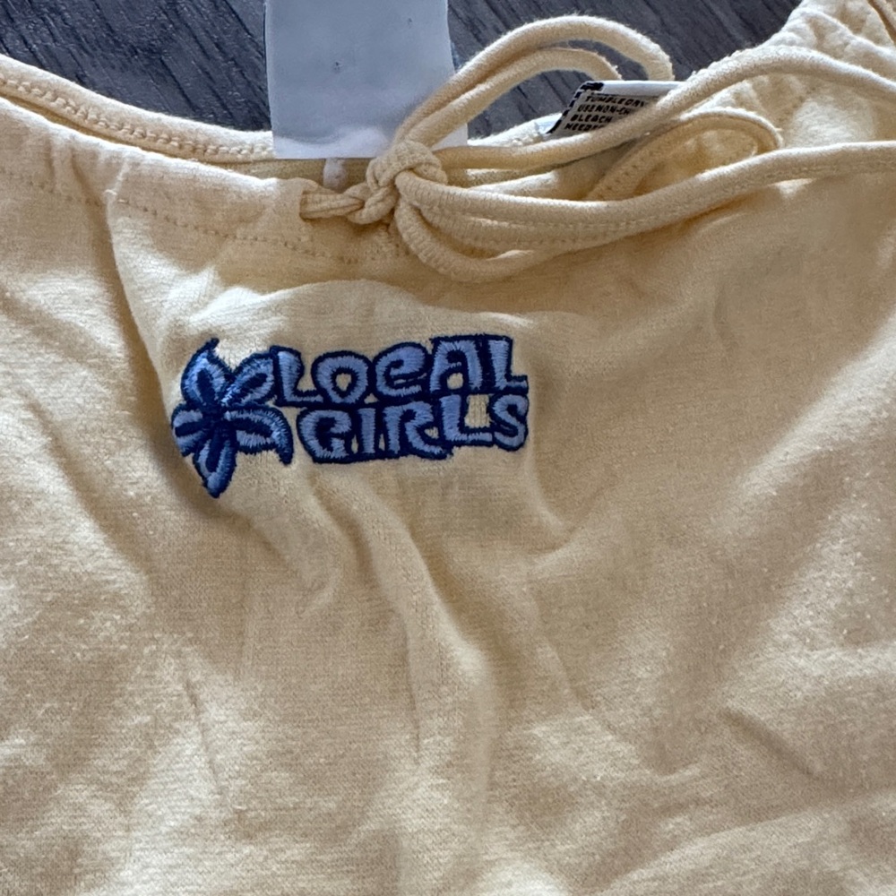 Yellow tank top bundle - Picture 6 of 8